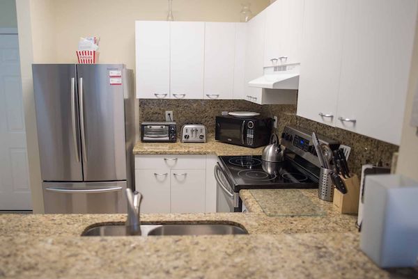 Courtside Villas kitchen